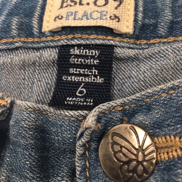 Jeans - Picture 2 of 5